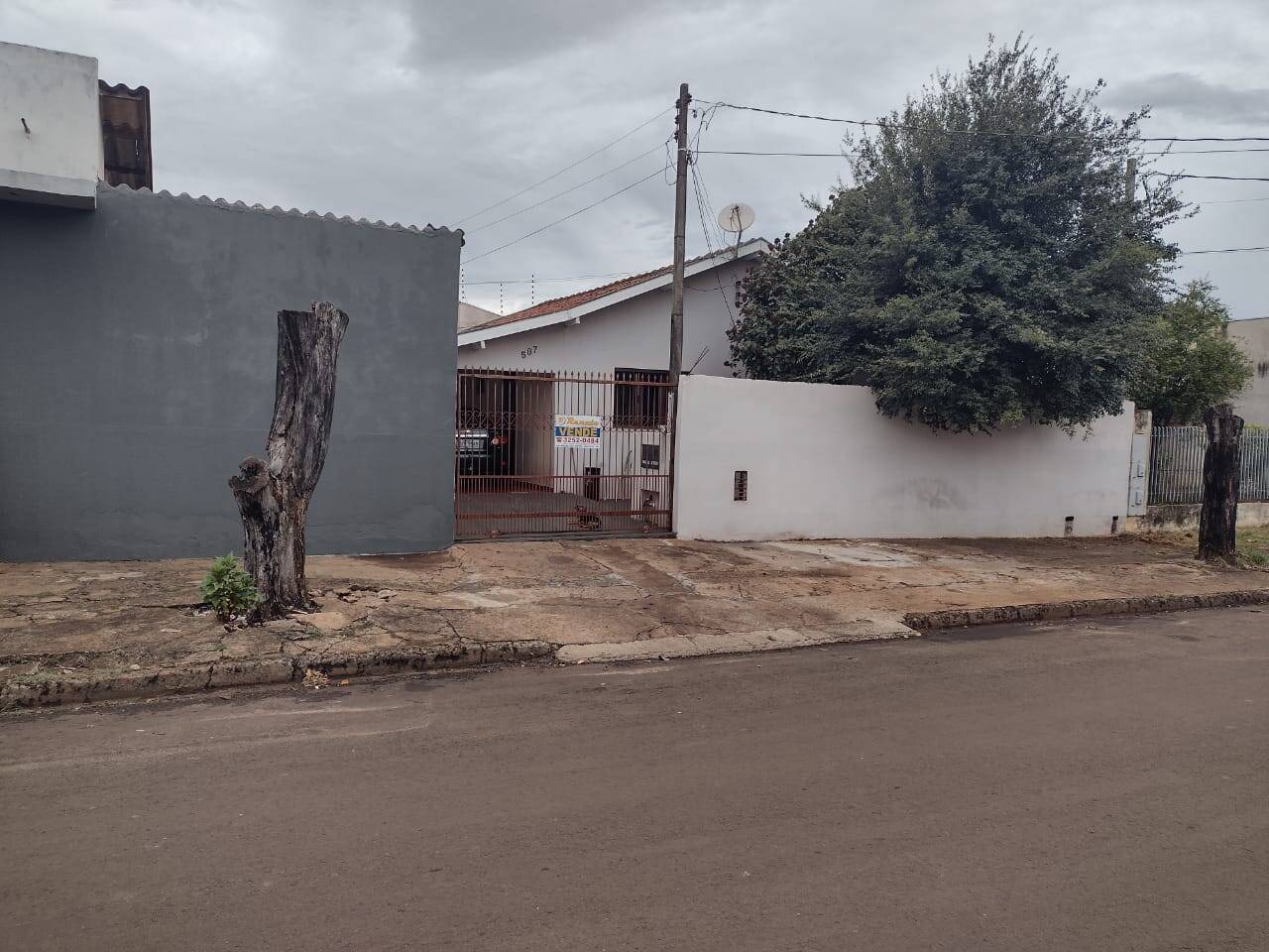 #4341 - Casa para Venda em Arapongas - PR