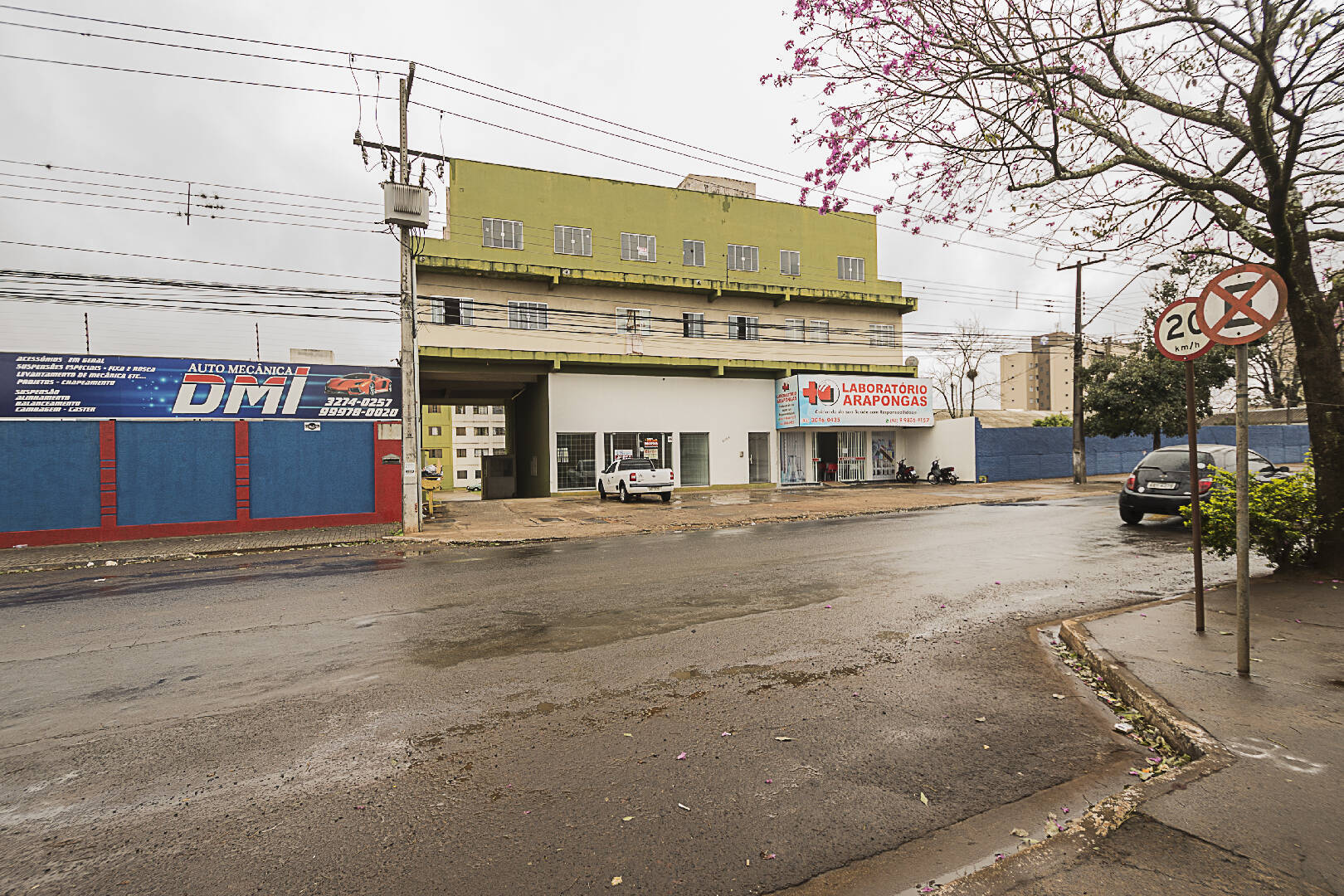 #4349 - Apartamento para Venda em Arapongas - PR