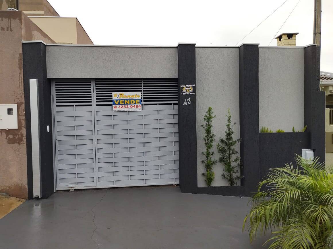 #4421 - Casa para Venda em Arapongas - PR