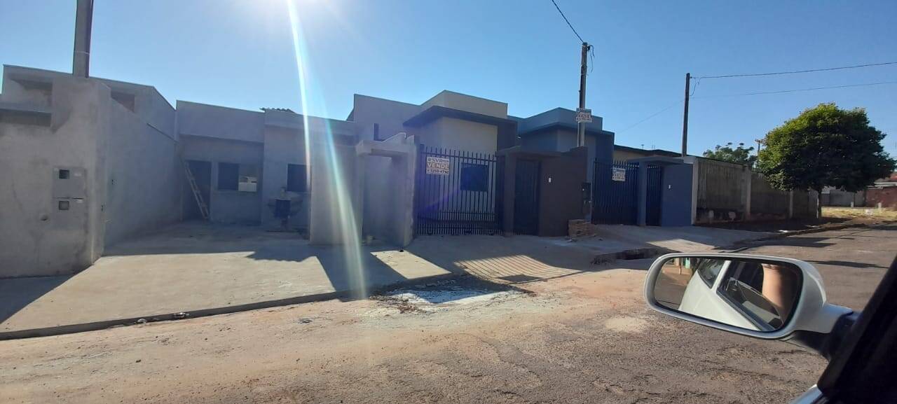 #4484 - Casa para Venda em Arapongas - PR