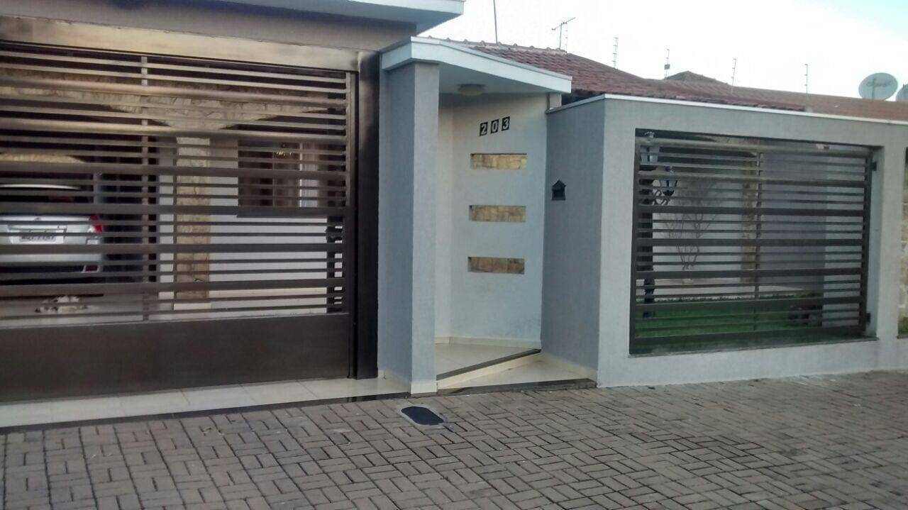 #4529 - Casa para Venda em Arapongas - PR