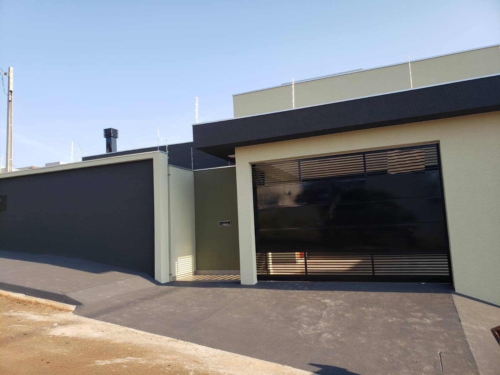 #4547 - Casa para Venda em Arapongas - PR