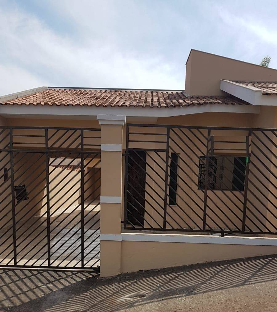 #4591 - Casa para Venda em Arapongas - PR