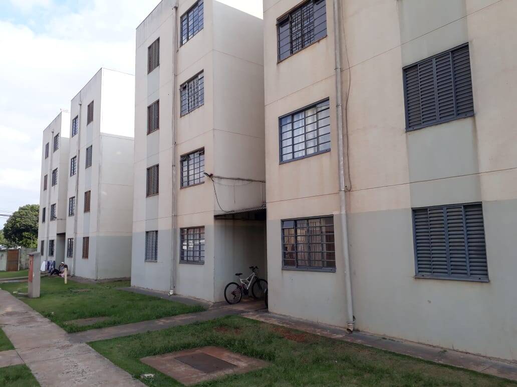 #4607 - Apartamento para Venda em Arapongas - PR