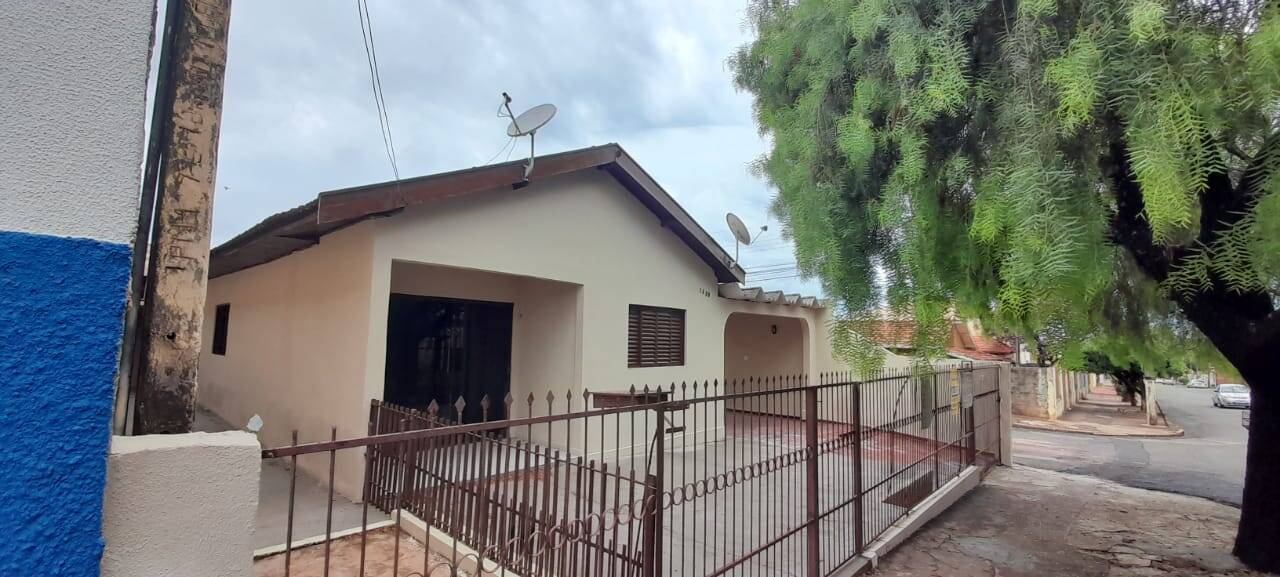 #5038 - Casa para Venda em Arapongas - PR