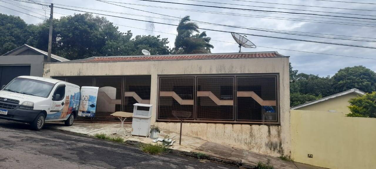 #5037 - Casa para Venda em Arapongas - PR