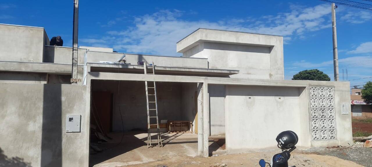 #5169 - Casa para Venda em Arapongas - PR