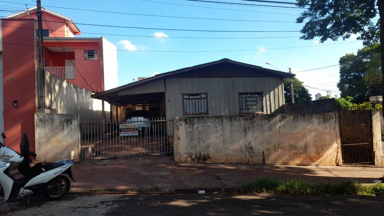 #5201 - Casa para Venda em Arapongas - PR