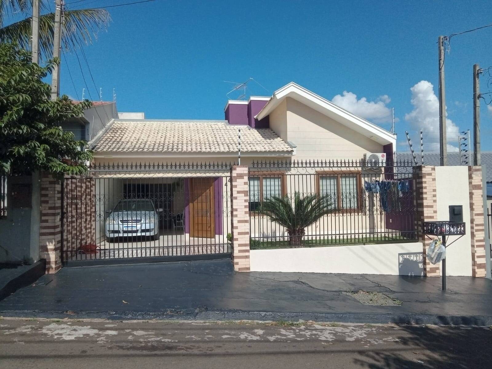 #5290 - Casa para Venda em Arapongas - PR