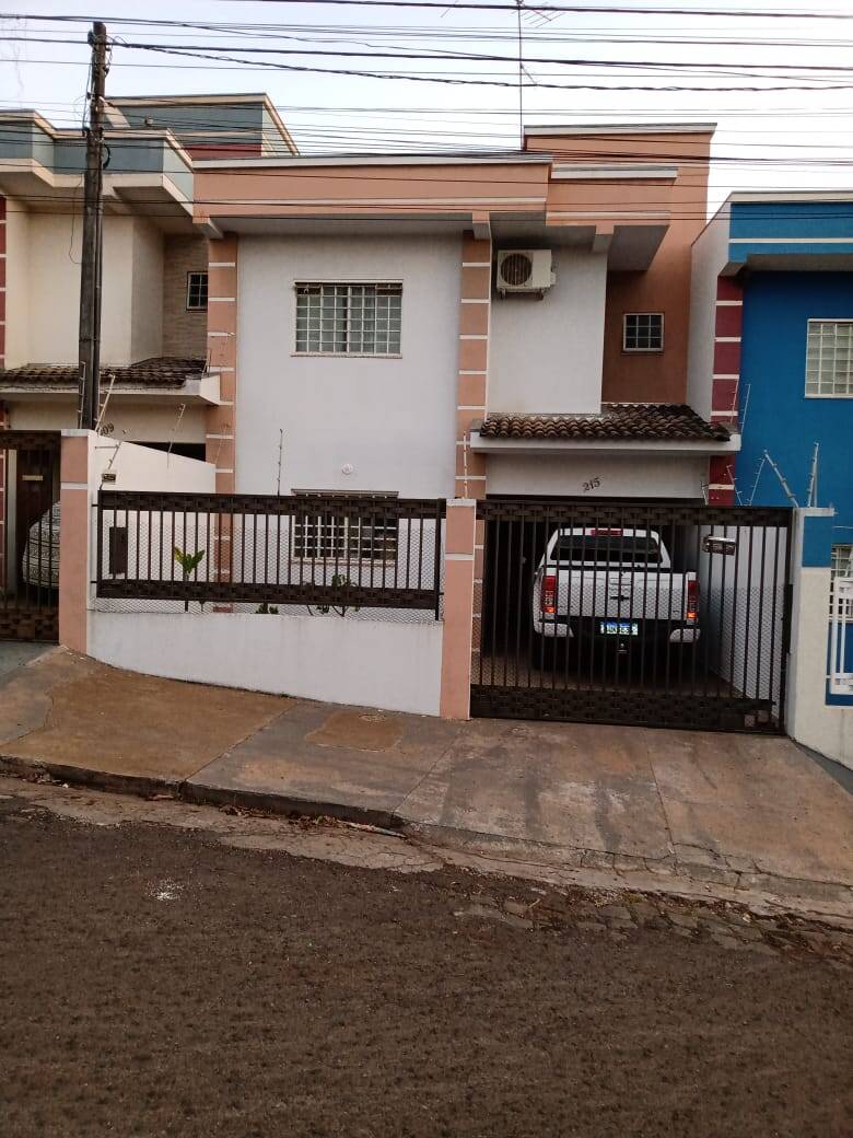 #5362 - Sobrado para Venda em Arapongas - PR