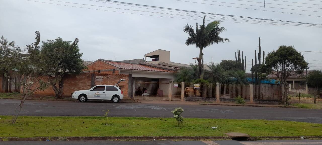 #5520 - Casa para Venda em Arapongas - PR