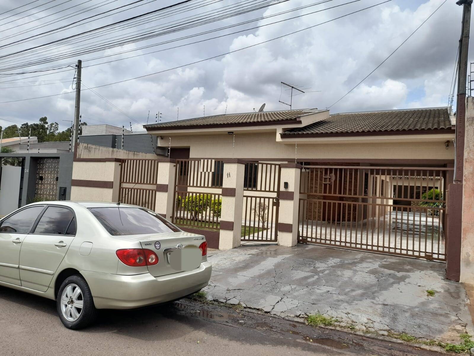 #5521 - Casa para Venda em Arapongas - PR