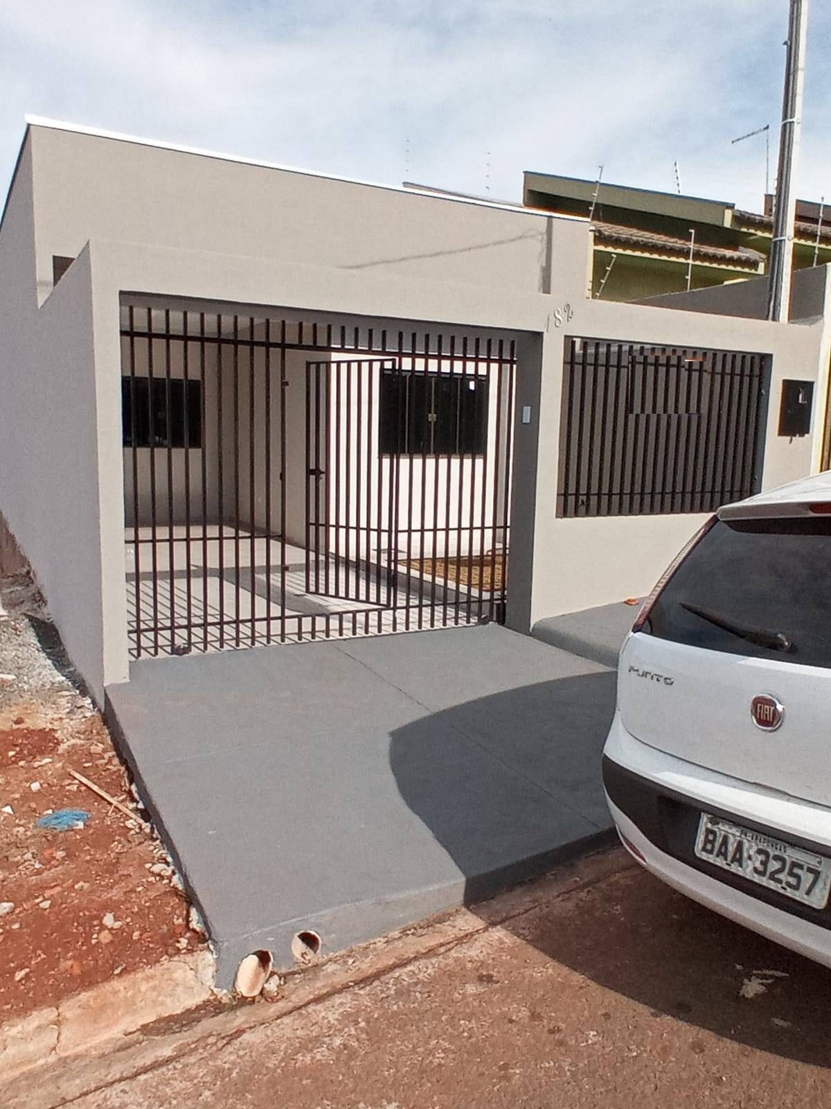 #5575 - Casa para Venda em Arapongas - PR