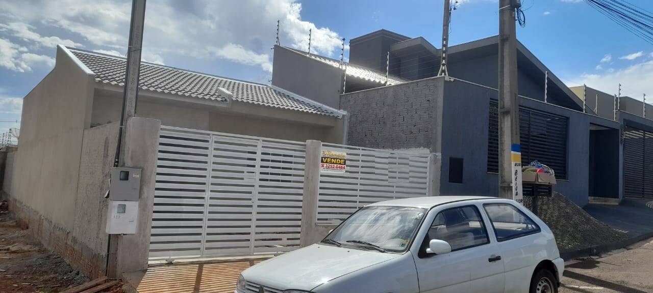 #5653 - Casa para Venda em Arapongas - PR