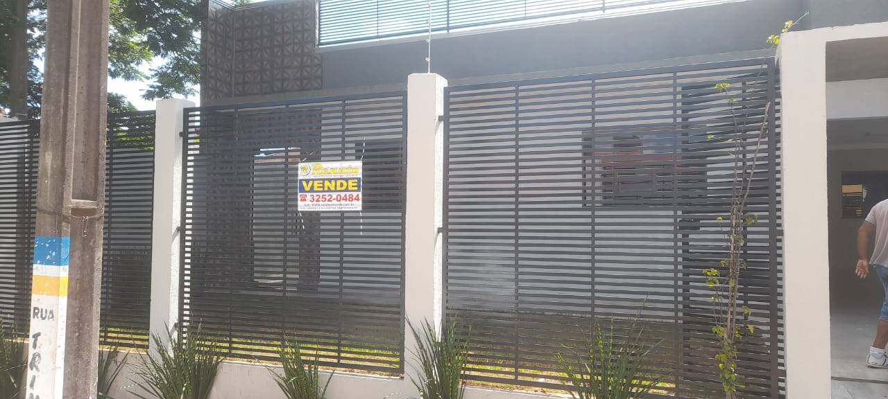 #5676 - Casa para Venda em Arapongas - PR
