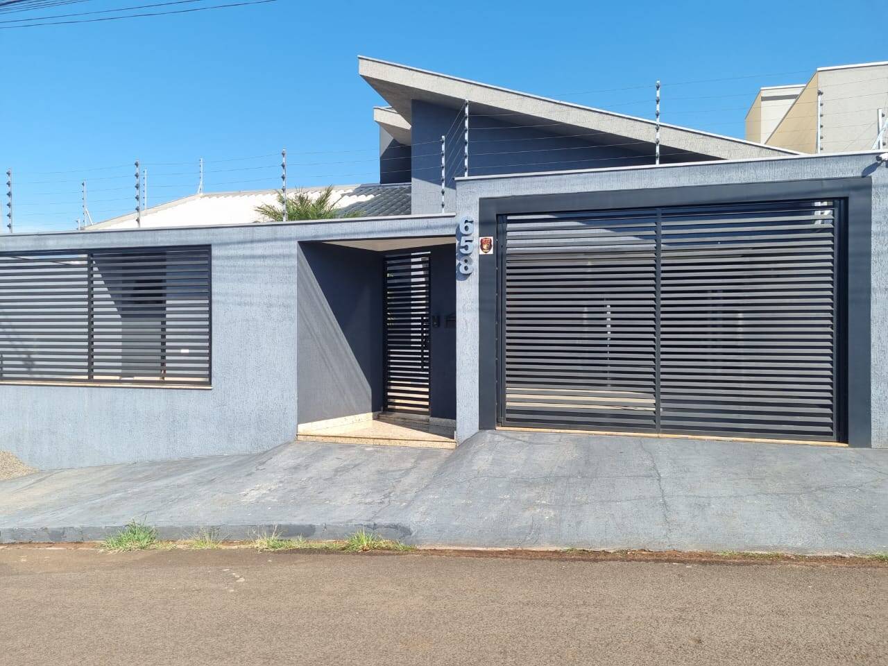 #5717 - Casa para Venda em Arapongas - PR