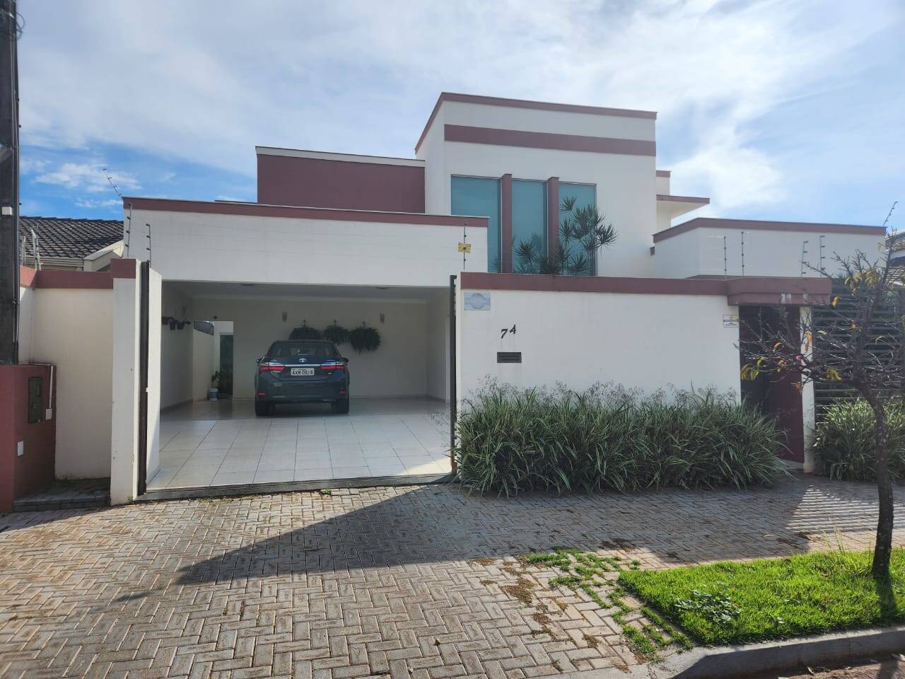 #5721 - Casa para Venda em Arapongas - PR