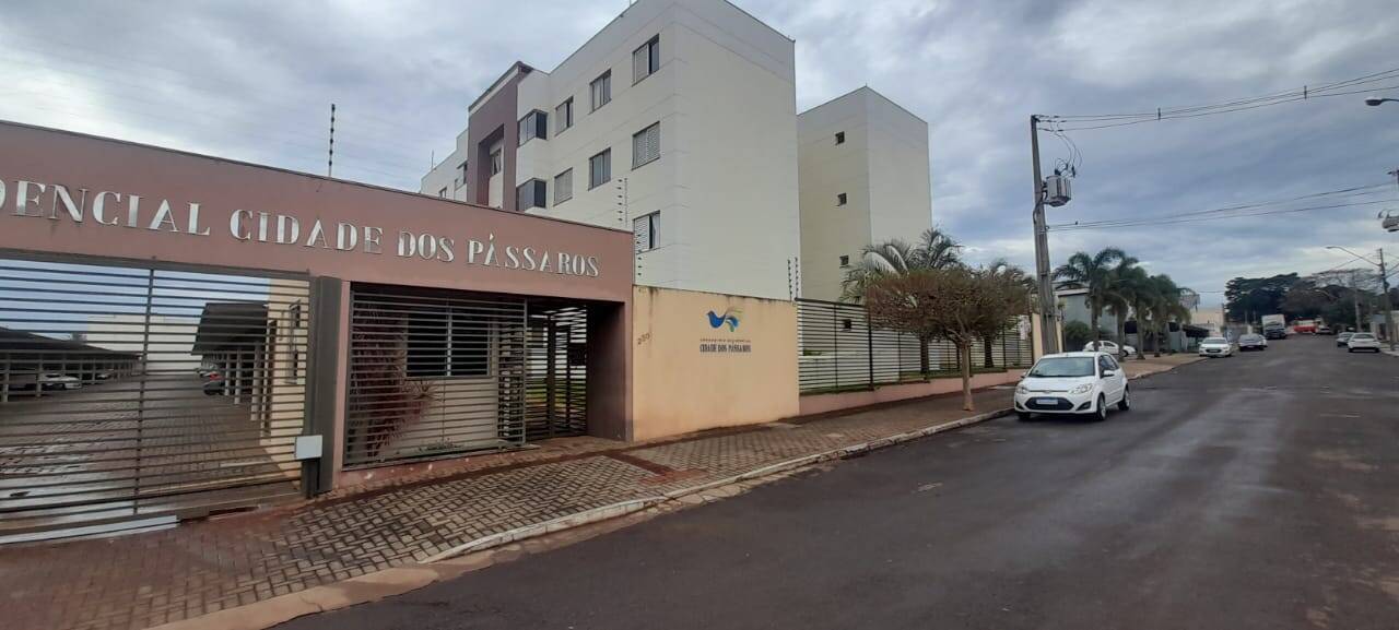 #5831 - Apartamento para Venda em Arapongas - PR