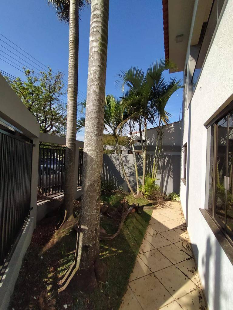 #5995 - Sobrado para Venda em Arapongas - PR