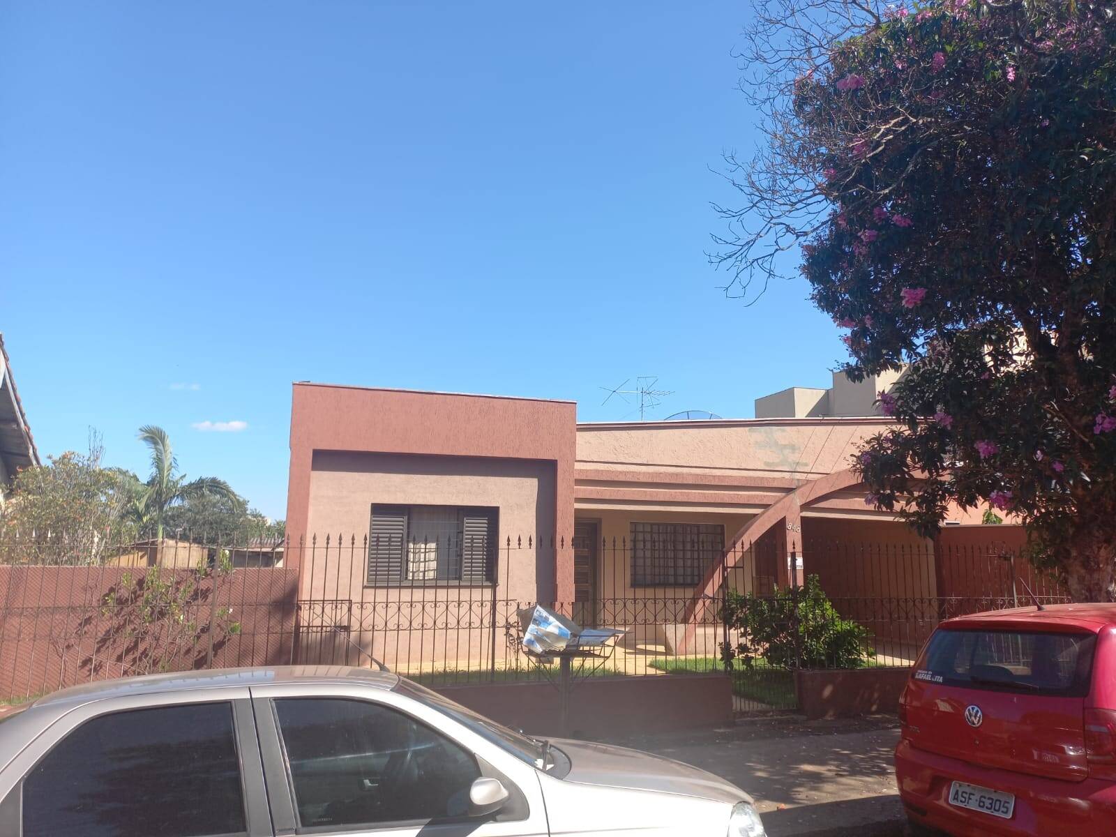 #6085 - Casa para Venda em Arapongas - PR