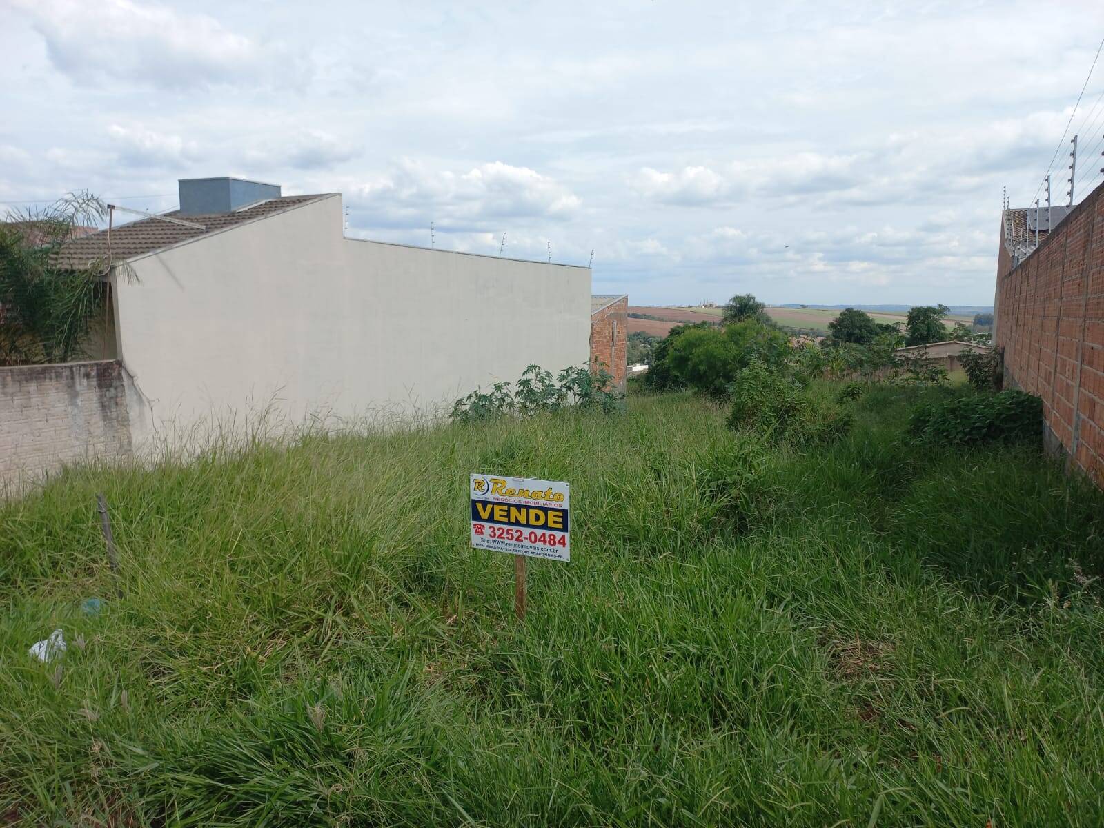 #6121 - Terreno para Venda em Arapongas - PR