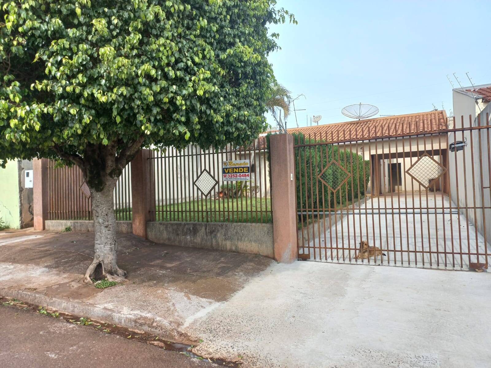 #6205 - Casa para Venda em Arapongas - PR