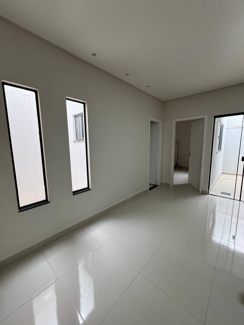 #6206 - Casa para Venda em Arapongas - PR