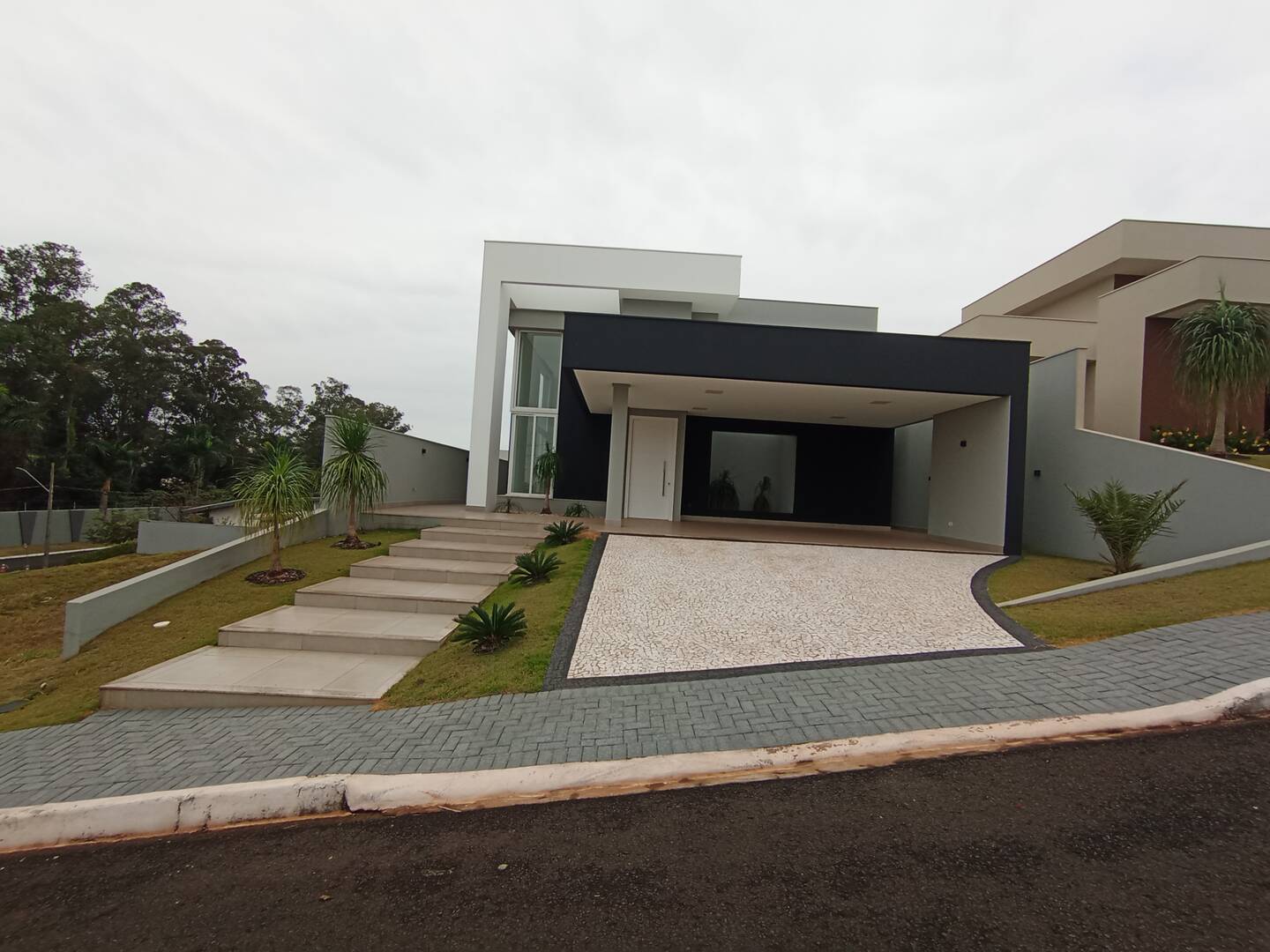 #6249 - Casa para Venda em Arapongas - PR