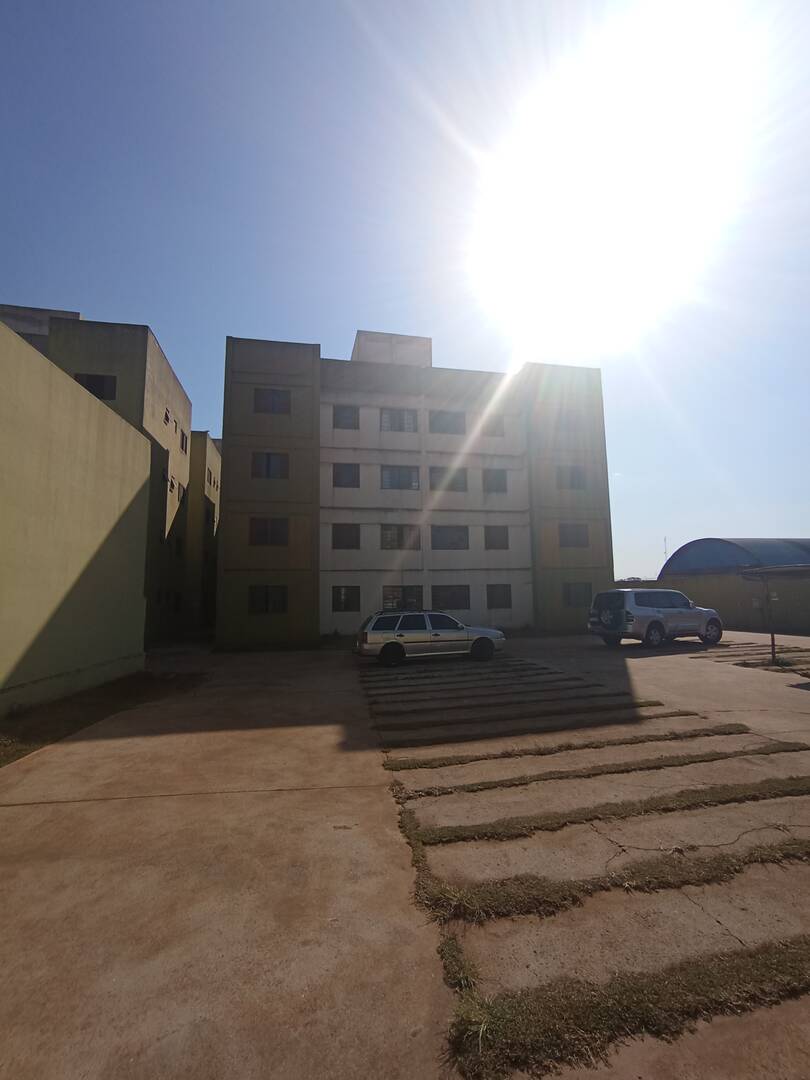 #6260 - Apartamento para Venda em Arapongas - PR