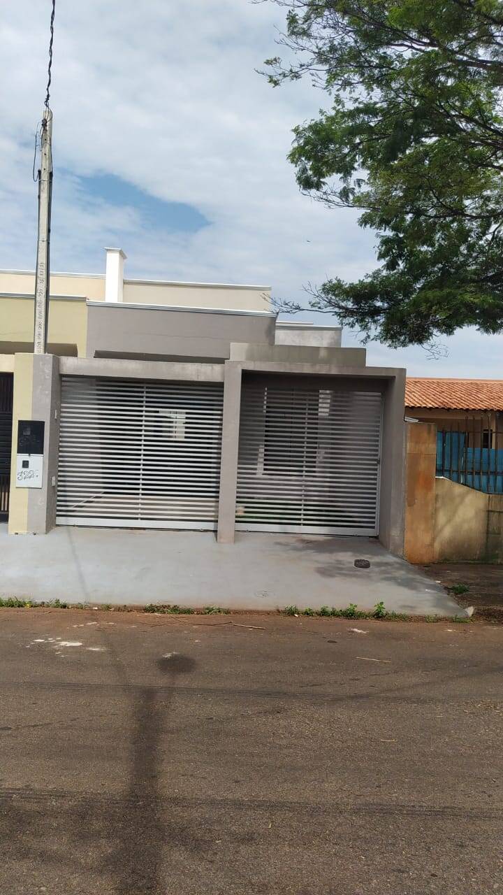 #6090 - Casa para Venda em Arapongas - PR