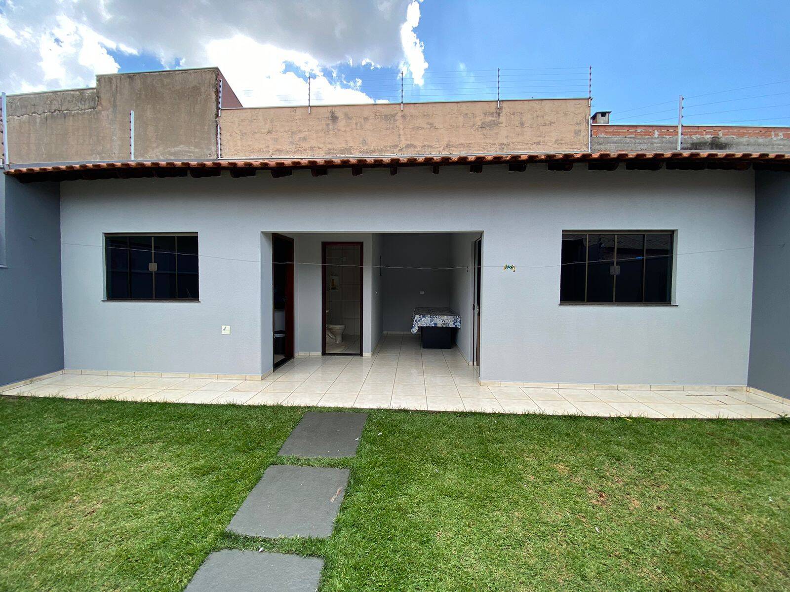 #6351 - Casa para Venda em Arapongas - PR