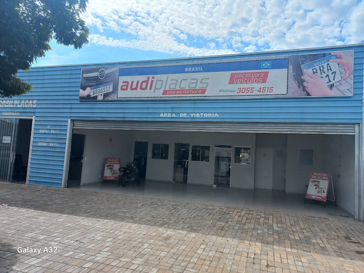 #6368 - Salão Comercial para Venda em Arapongas - PR