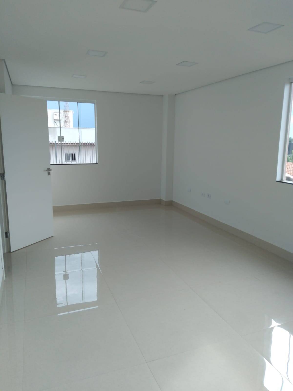 #6406 - Sala para Locação em Arapongas - PR