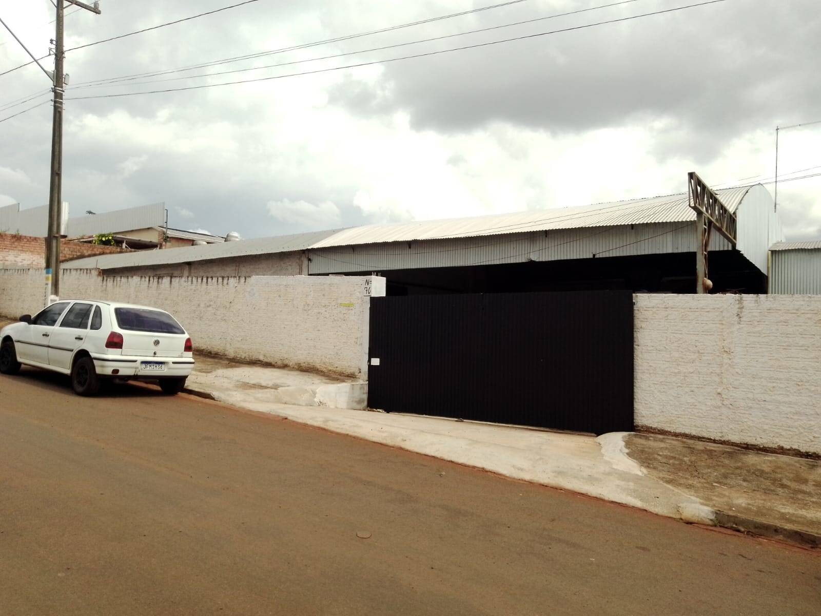#6423 - Barracão para Locação em Arapongas - PR