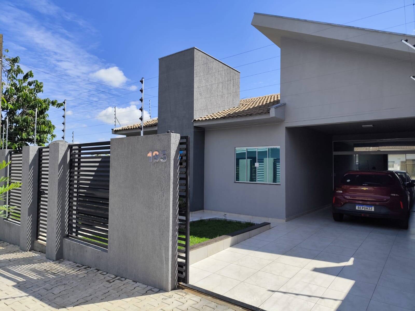 #6431 - Casa para Venda em Arapongas - PR