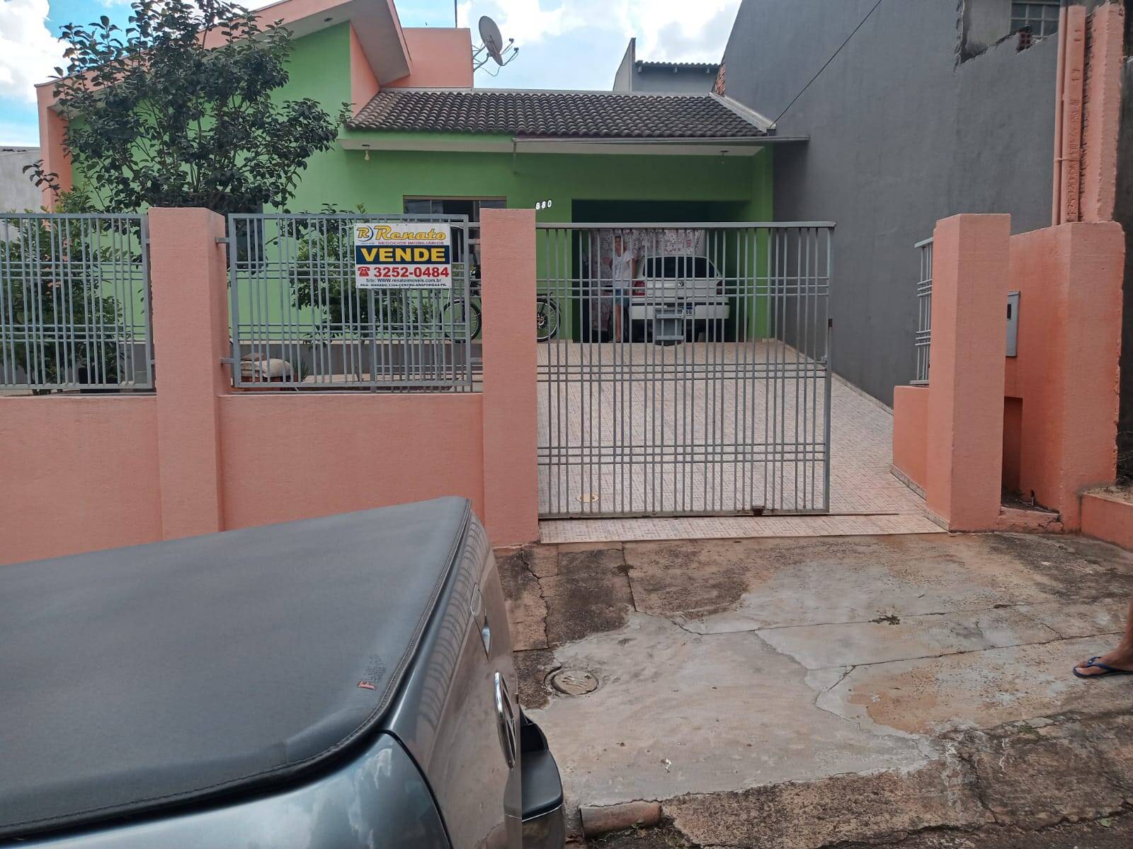 #6456 - Casa para Venda em Arapongas - PR