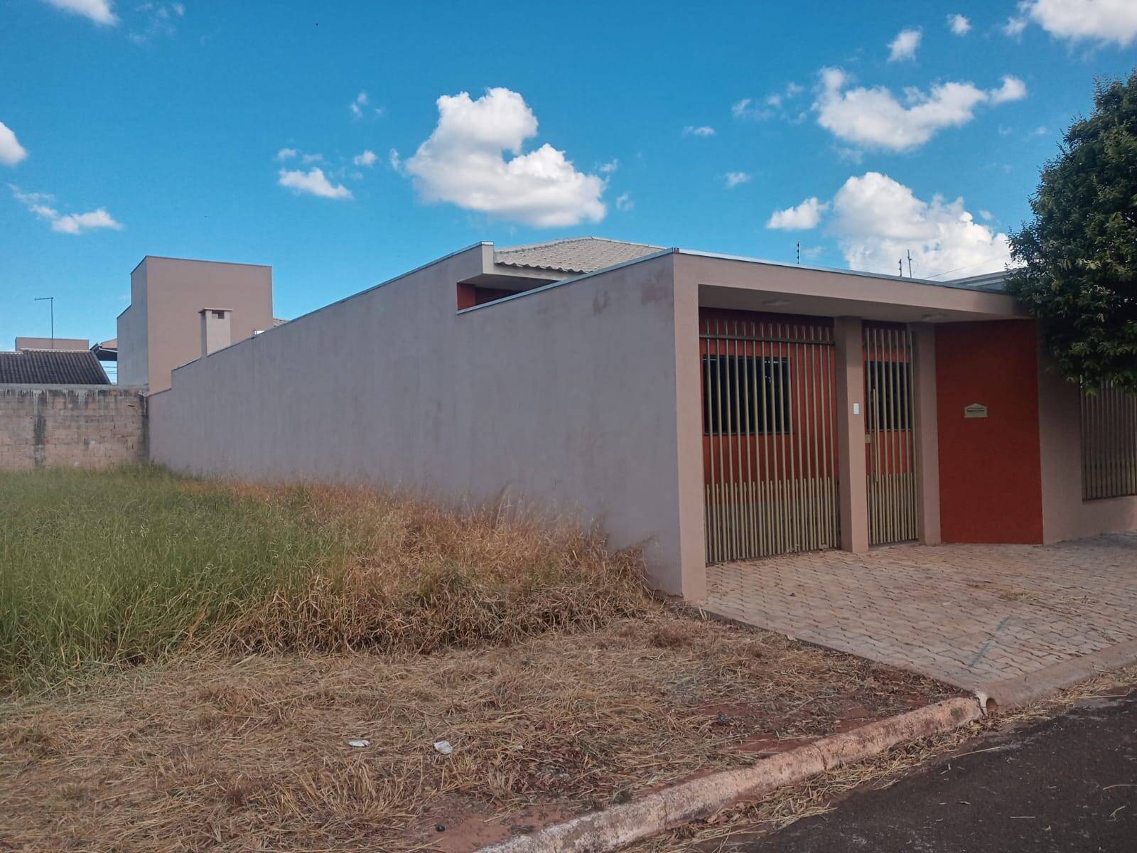 #6512 - Casa para Venda em Sabáudia - PR