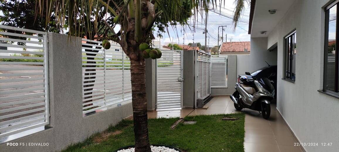 #6569 - Casa para Venda em Arapongas - PR