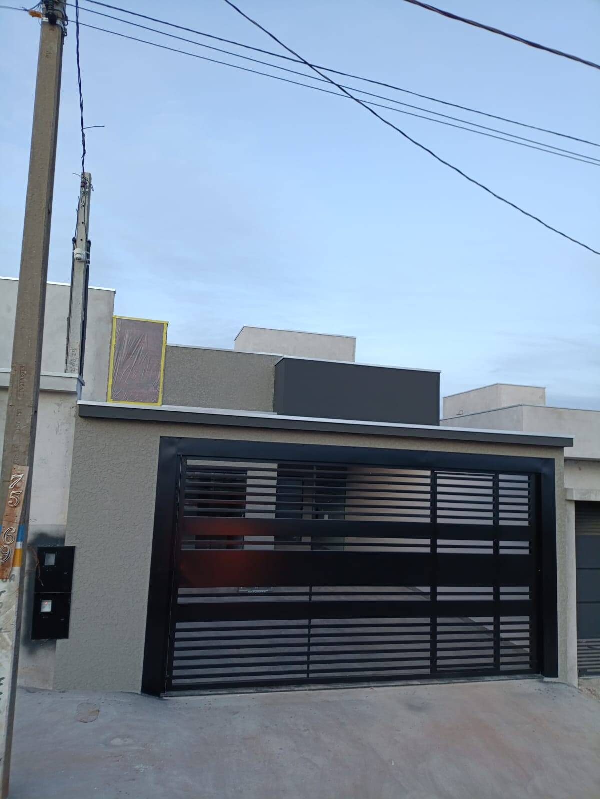 #6604 - Casa para Venda em Arapongas - PR