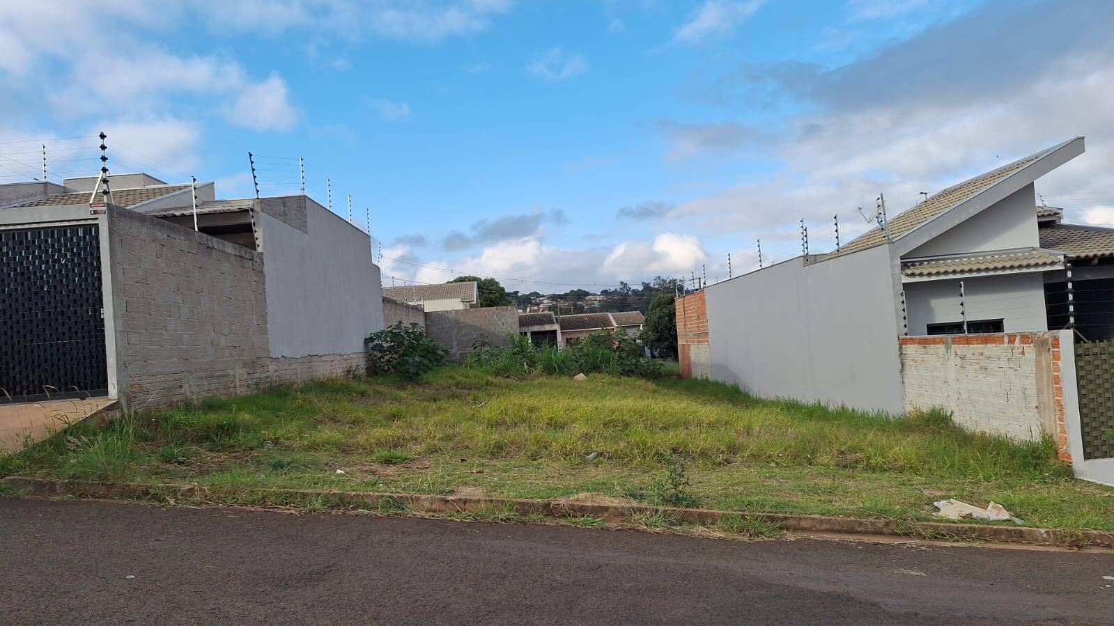 #6674 - Terreno para Venda em Arapongas - PR