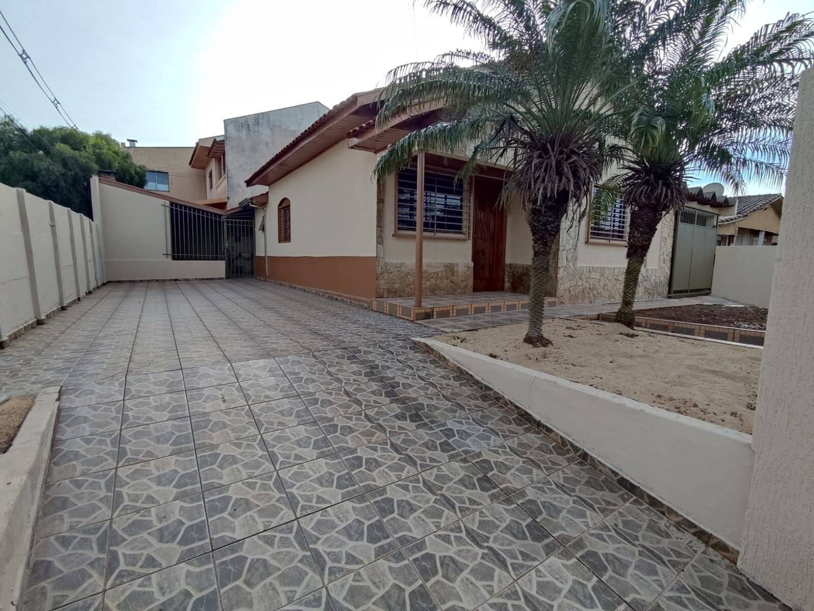 #6697 - Casa para Venda em Arapongas - PR