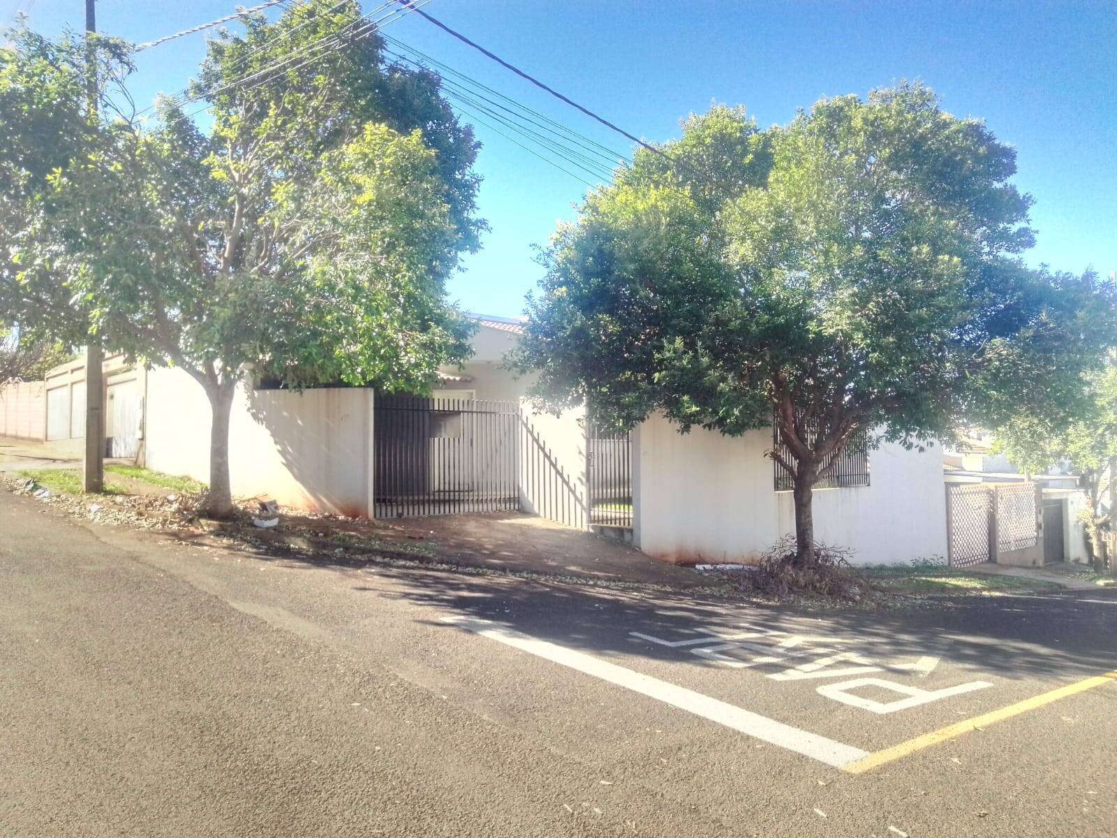 #6717 - Casa para Locação em Arapongas - PR