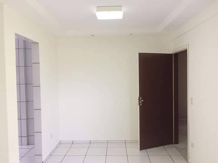 #6732 - Apartamento para Venda em Arapongas - PR
