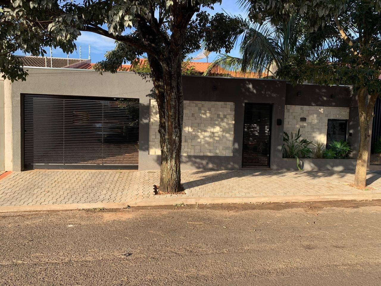 #6763 - Casa para Venda em Arapongas - PR