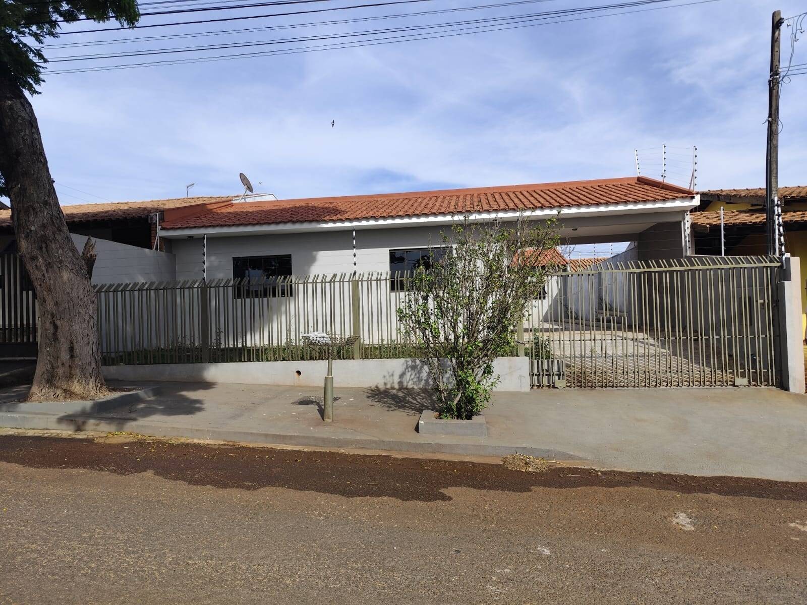 #6778 - Casa para Venda em Arapongas - PR
