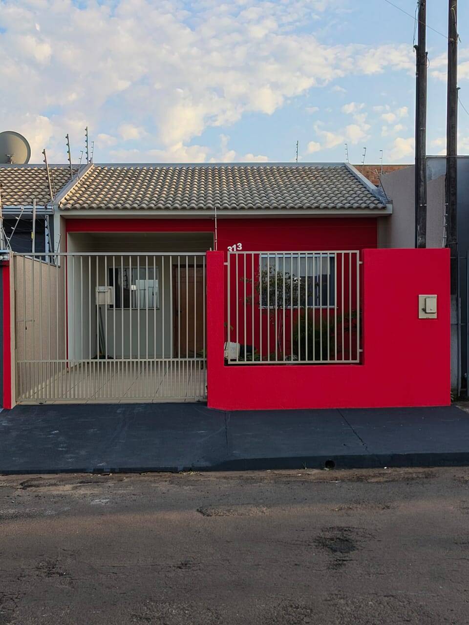 #6790 - Casa para Venda em Arapongas - PR