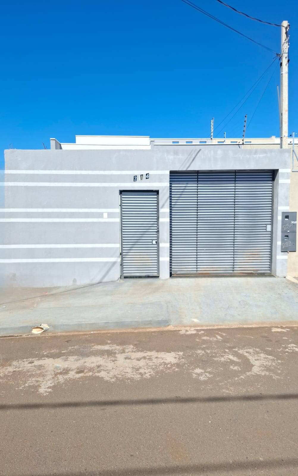 #6798 - Casa para Venda em Arapongas - PR