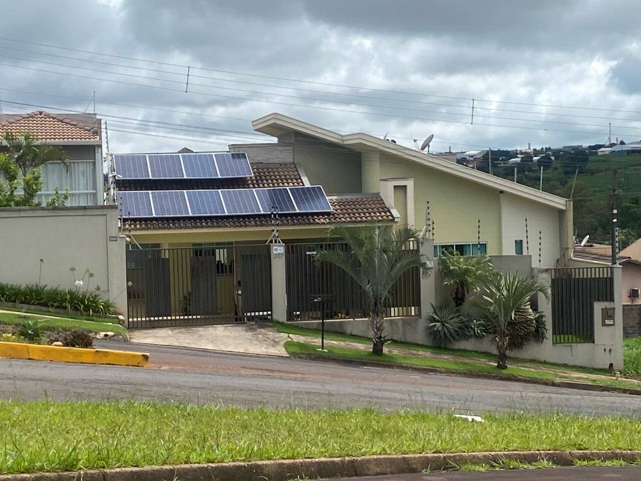 #6801 - Casa para Locação em Arapongas - PR