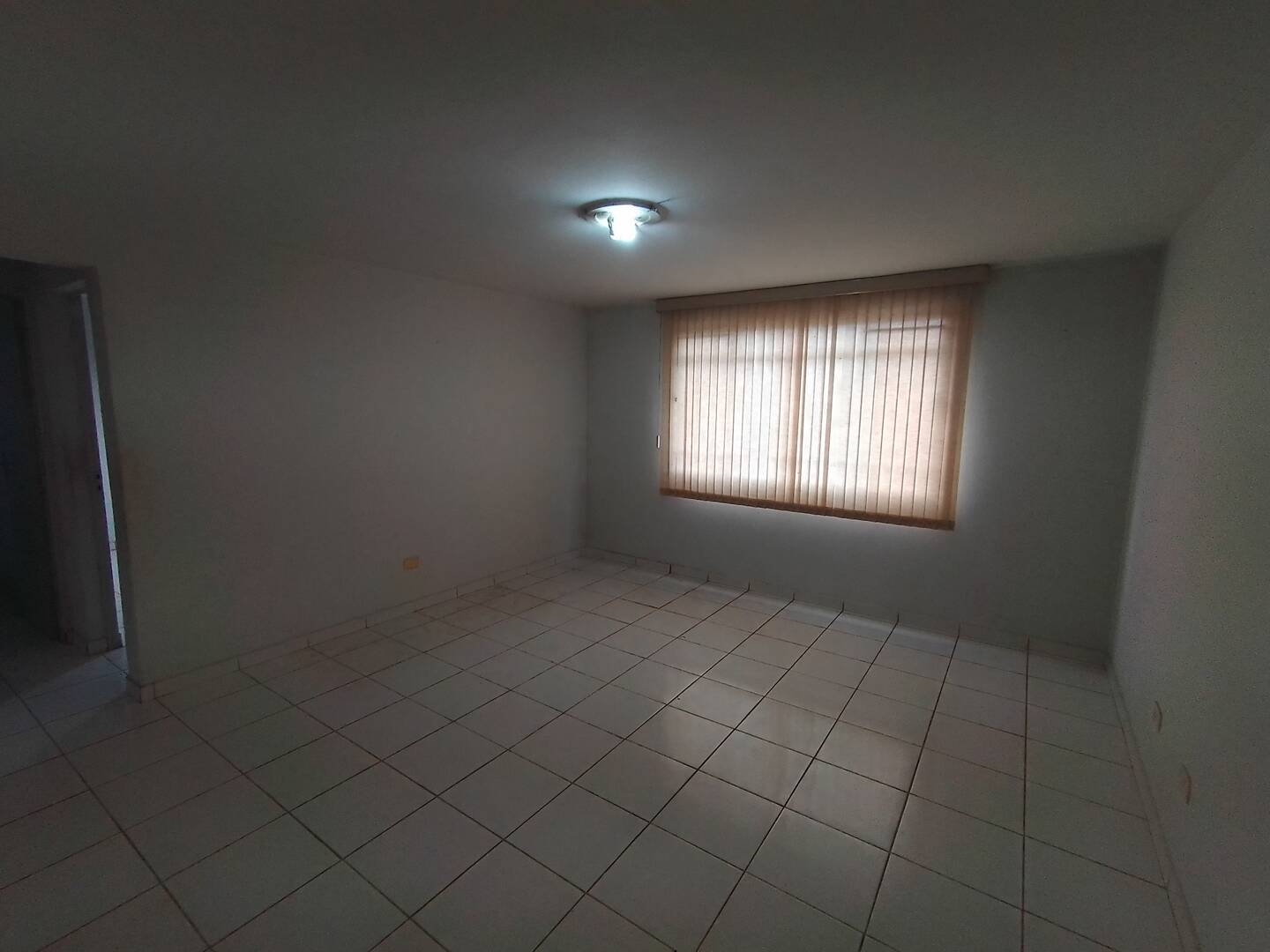#6818 - Apartamento para Venda em Arapongas - PR