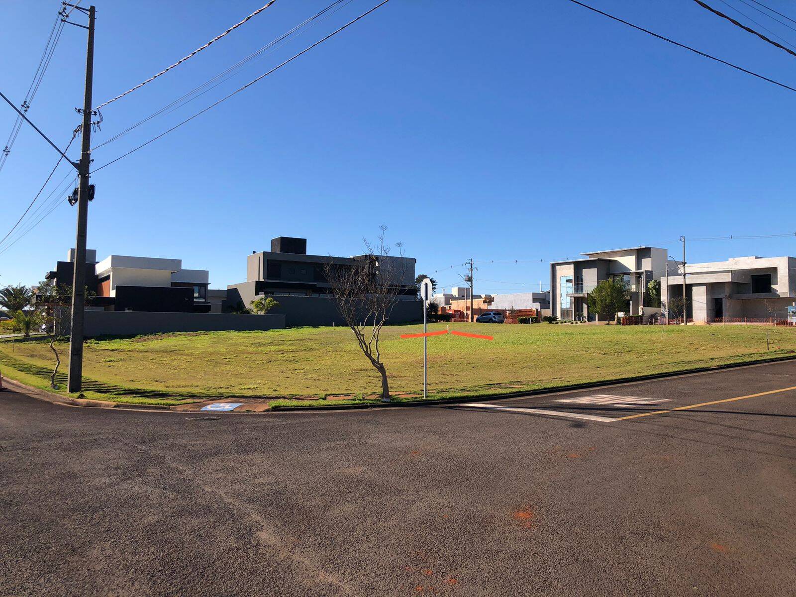 #6840 - Terreno para Venda em Arapongas - PR